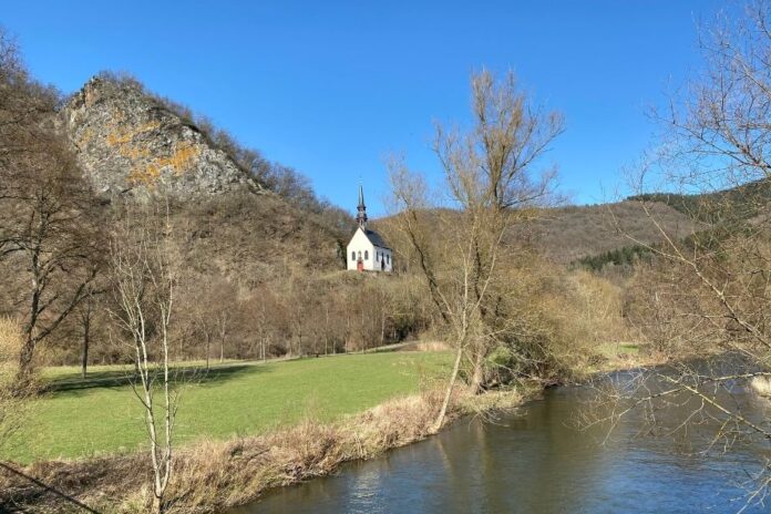 ahr-radweg-kapelle-maria-geburt-puetzfeld